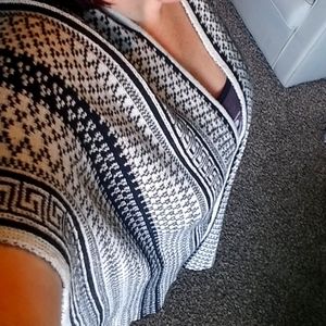 🖤🖤Poncho/wrap!!🖤🖤